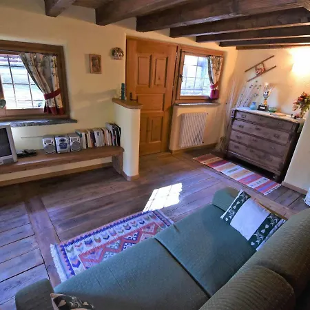 Locazione Turistica La Meizon De Felise.1 * Auri Grande