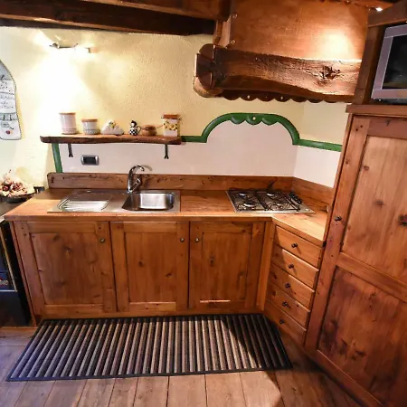 Locazione Turistica La Meizon De Felise.1 * Auri Grande