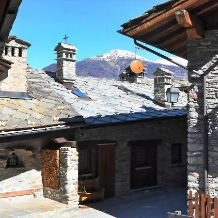Lägenhet Locazione Turistica La Meizon De Felise.1 *